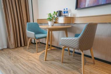 City Comfort Inn Dali Railway Station