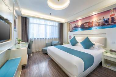 Yiwu Baide Theme Hotel
