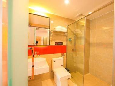 7 Days Premium Hotel Chongqing Yangjiaping Pedestrian Street Centre Branch