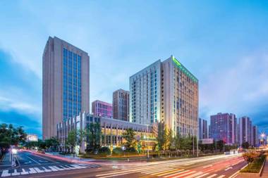 Holiday Inn Chongqing University Town an IHG Hotel