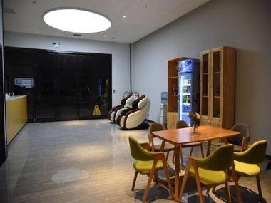 7Days Premium Chongqing Baishiyi Hot Spring Capital Branch