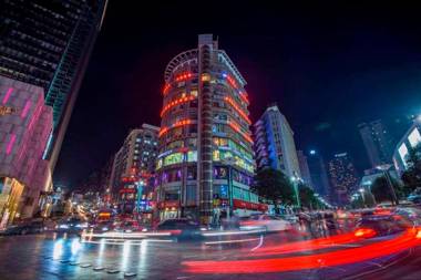 7Days Premium Chongqing Guanyinqiao Pedestrian Street Light Rail Station Branch