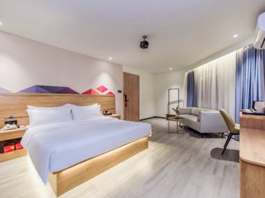 Borrman Hotel Chongqing Sanxia Square Pedestrian Street Center