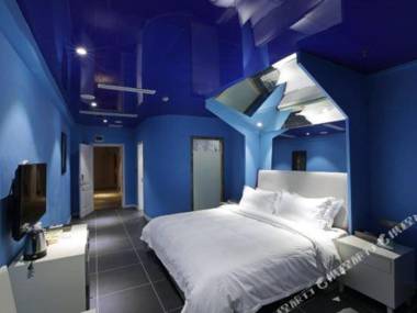 Caifu Holiday Hotel