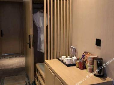 Shi Shen Grand Hotel