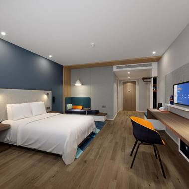 Holiday Inn Express Chongqing Airport Zone an IHG Hotel
