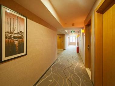 GreenTree Alliance Hotel Chongqing Jiefangbei Walking Street