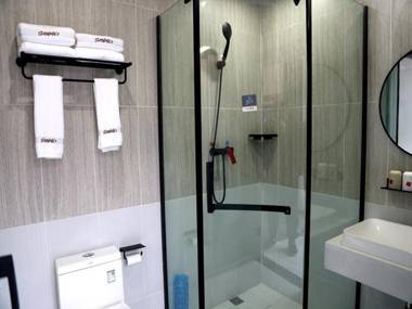 Thank Inn Chongqing Wuxi County Xiaoyao Square