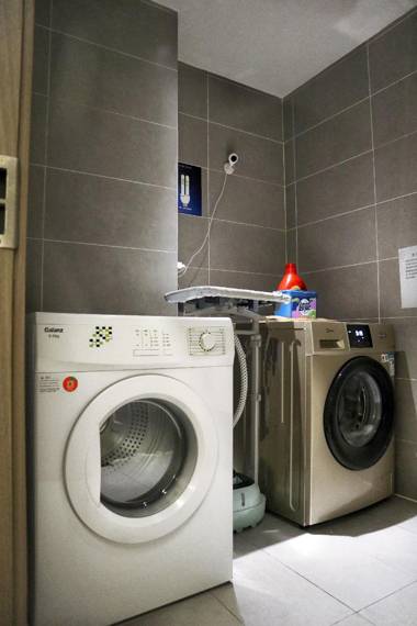 Hanting Hotel Chongqing Shapingba Railway Station Longhu Jinsha Tianjie