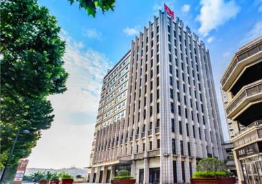 Borrman Hotel Banan Ronghui Peninsula