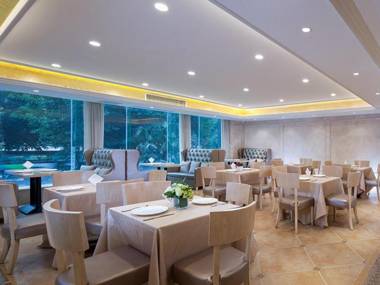 Vienna Hotel Chongqing West Station Baguocheng