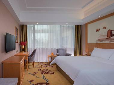 Vienna Hotel Chongqing Rongchang Binhai