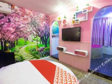 Shishixin Couple Theme Hotel