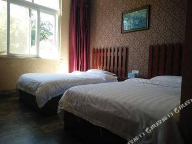 Achuan Yage Fengqing Inn