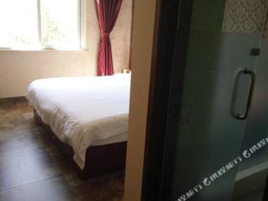 Achuan Yage Fengqing Inn