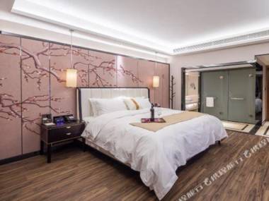 Yunchen Times Hotel (Chongqing Liujia Dock)