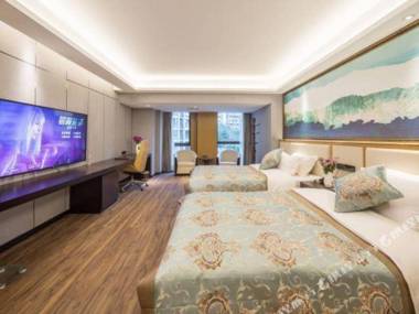Yunchen Times Hotel (Chongqing Liujia Dock)