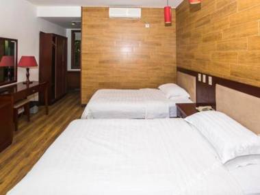 Fengxiangyuan Holiday Hotel