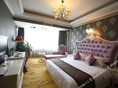 Tongnan Celebrity Hotel