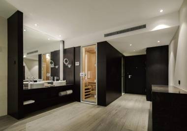 Rhombus Park Aura Chengdu Hotel