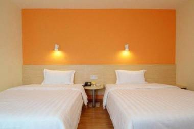 7Days Inn Chengdu Century City New Exhibition Center