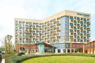 Four Points by Sheraton Chengdu Pujiang Resort