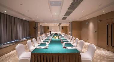 Ramada Encore Jintang