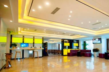 Lavande Hotel Pixian Shudu Wanda Plaza