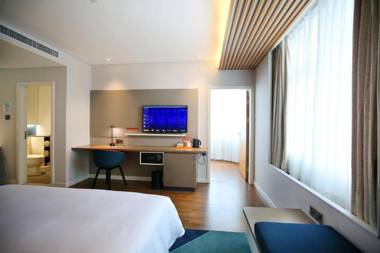 Holiday Inn Express Chengdu North Railway Station an IHG Hotel