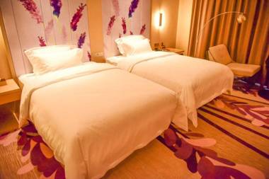 Lavande Hotel Chengdu East Railway Station