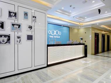 Xana Hotelle·Chengdu Dafengjia Carrefour