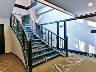 Xana Hotelle Chengdou Xindu Sanhechang Metro Station