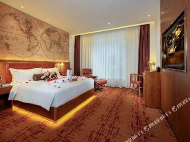 James Joyce Coffetel·Chadianzi Passenger Terminal Jinke Bei Road Metro Station