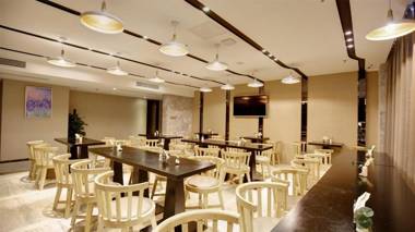 Lavande Hotel Chengdu Dafeng Shixi Park Subway Station