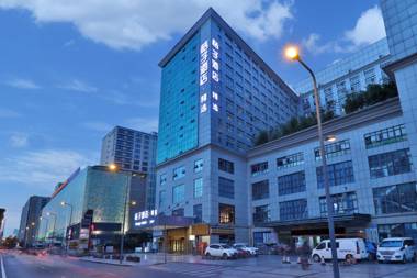 Orange Hotel Chengdu Wuhou Hongpailou