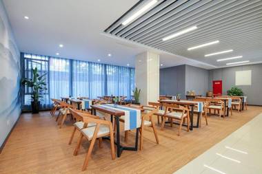 Urban Garden Hotel Chengdu Luoma Wenshu Monastery