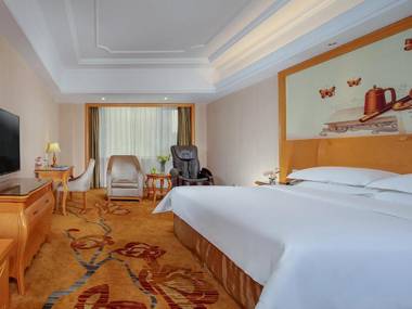 Vienna Hotel Chengdu Pearl River Plaza