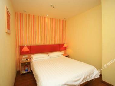 Home Inn (Chengdu Dianxin Road Huaxi Medical University)