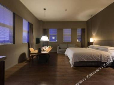 the Hidden Place Hotel