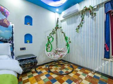 Haiyang Zhilian Theme Apartment Hotel (Chengdu Xihua University)