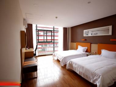 7 Days Youpin Hotel (Chengdu Dufu's Thatched Cottage Branch)