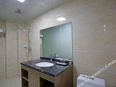 Chengdu Longzhixin Hotel