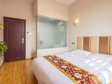 Tianyi Business Hotel