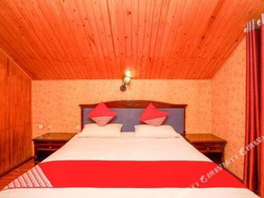 Cheng Dou Xin Yue Hua Yuan Hotel