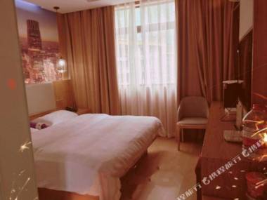 Yiyuan Holiday Hotel