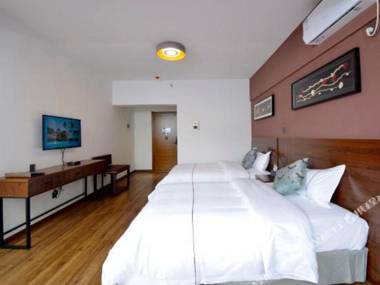 Yuge Hotel (Chengdu West Station Store)