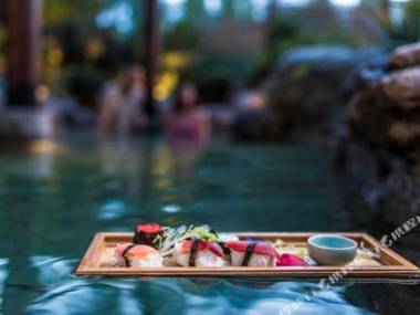 Xinyue Hot Spring Holiday Hotel