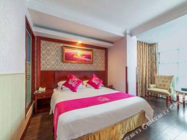 Dezheng Hotel (Chengdu Huayang Sihe Subway Outlet)