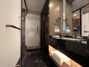 Howard Johnson Paragon Hotel Beijing