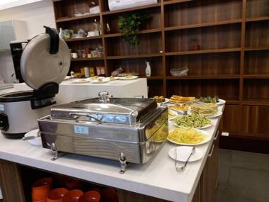 Beijing Jingyuan Courtyard Hotel